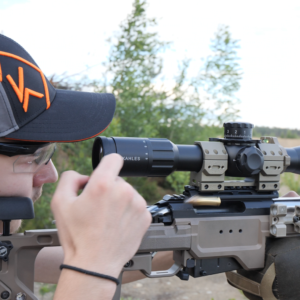 Kahles K540i Refined 5-40x56 FFP MRAD SKMR+TAI SKMR4+ RISTIKOLLA TUULI TORNI OIKEALLA.